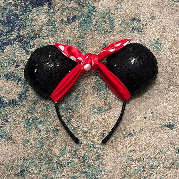 Disney Minnie Ears Headband with Knotted Bow Red Polka Dots and Sequins - Picture 1 of 4